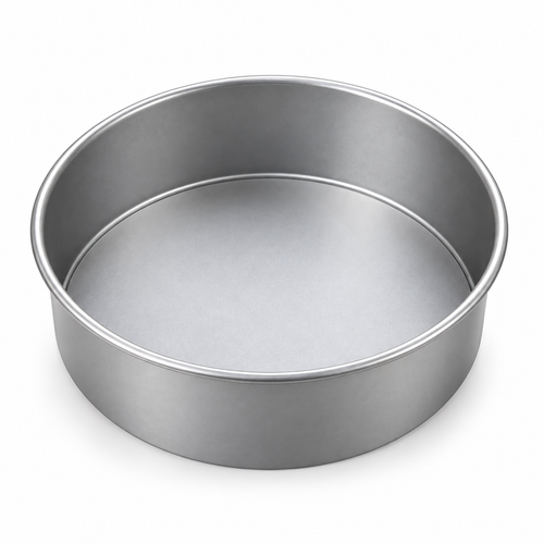 Molde redondo de aluminio con fondo desmontable de 22 cm de diámetro y 7 cm de alto sobre fondo blanco
