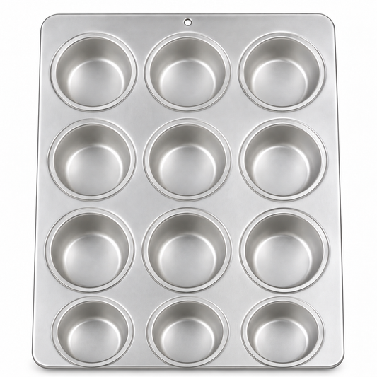 Molde Wilton para Muffins y Cupcakes – 12 Cavidades sobre fondo blanco